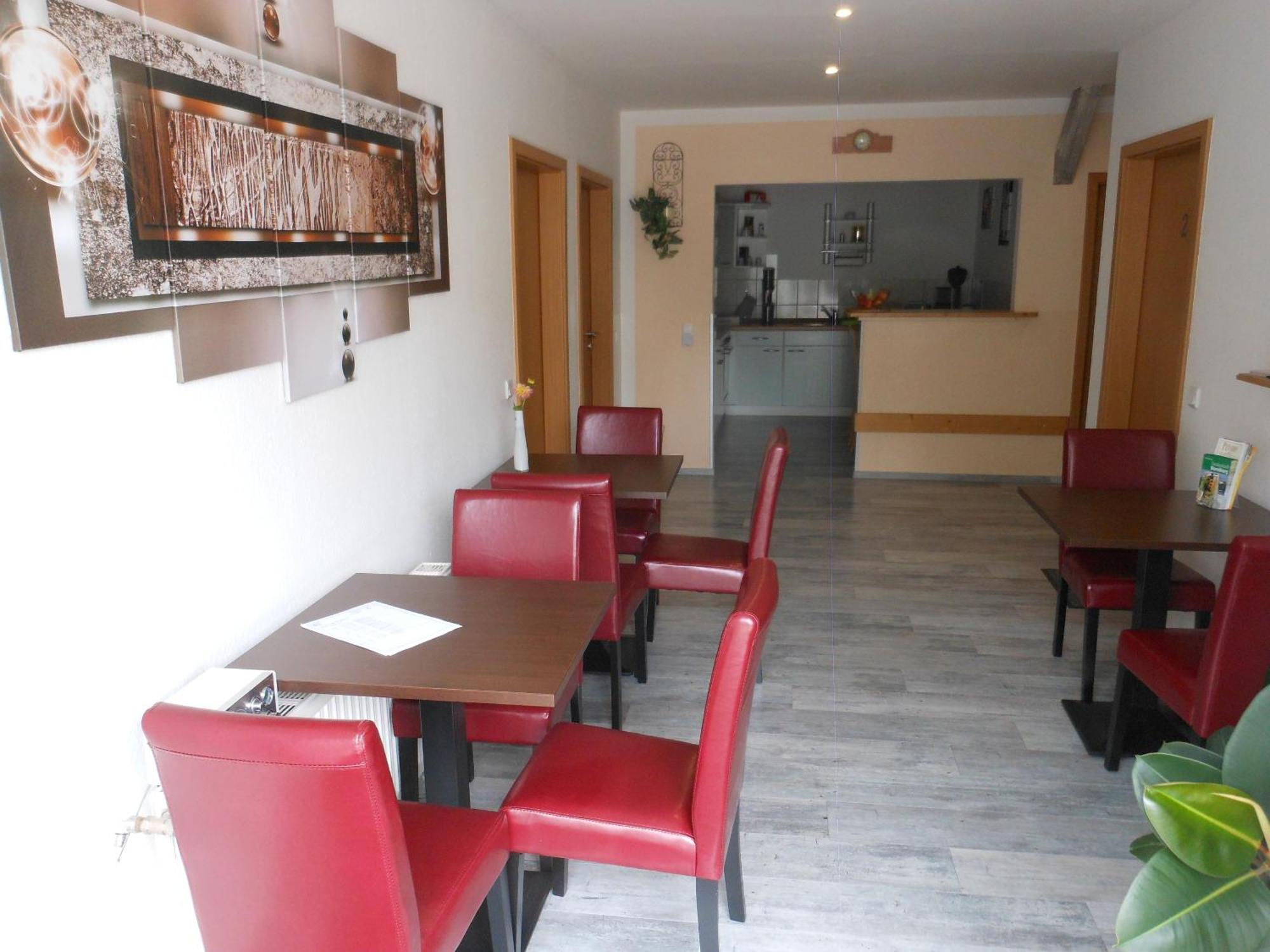 Pension Am Werder Bernburg Luaran gambar