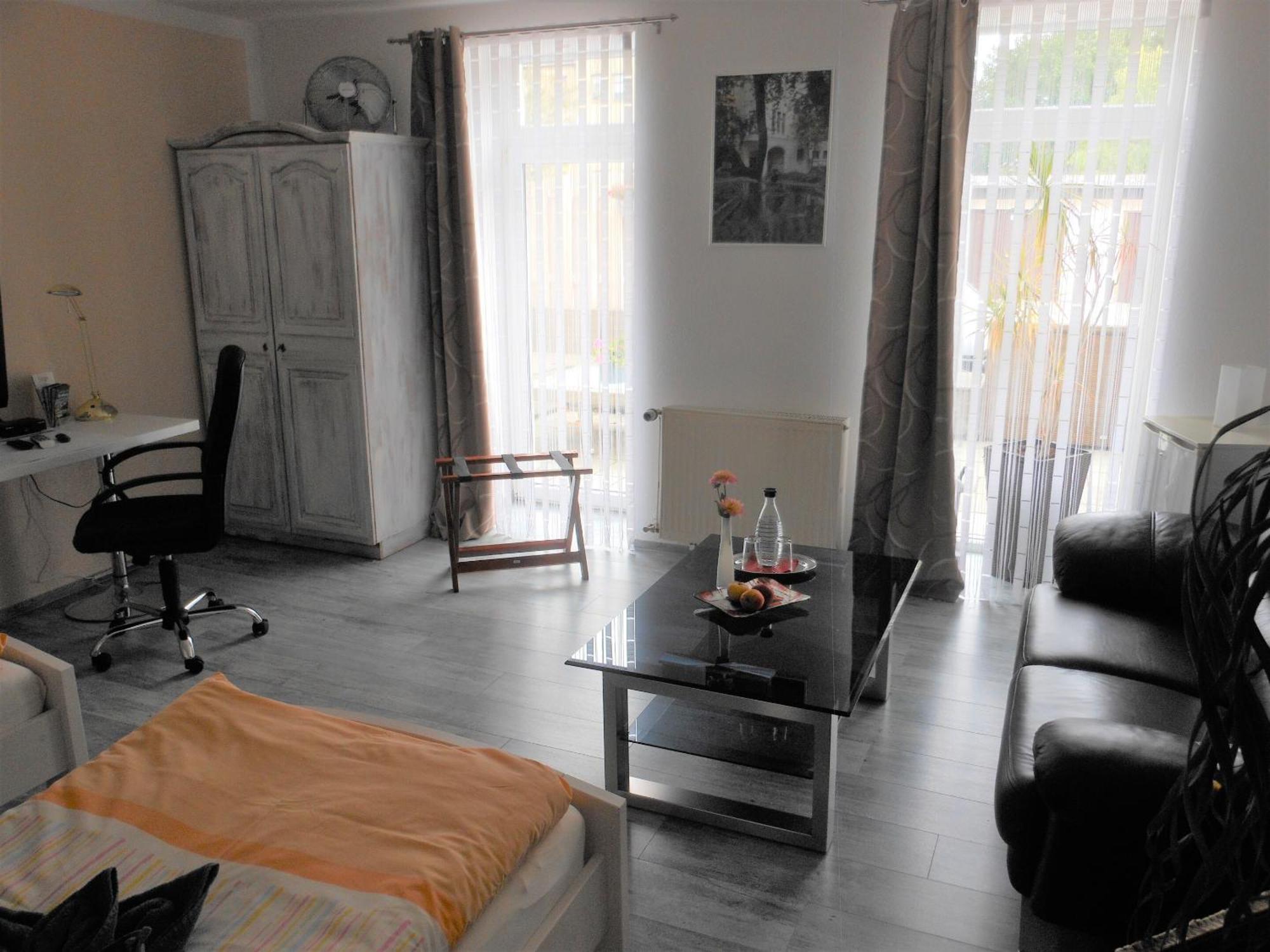 Pension Am Werder Bernburg Bilik gambar